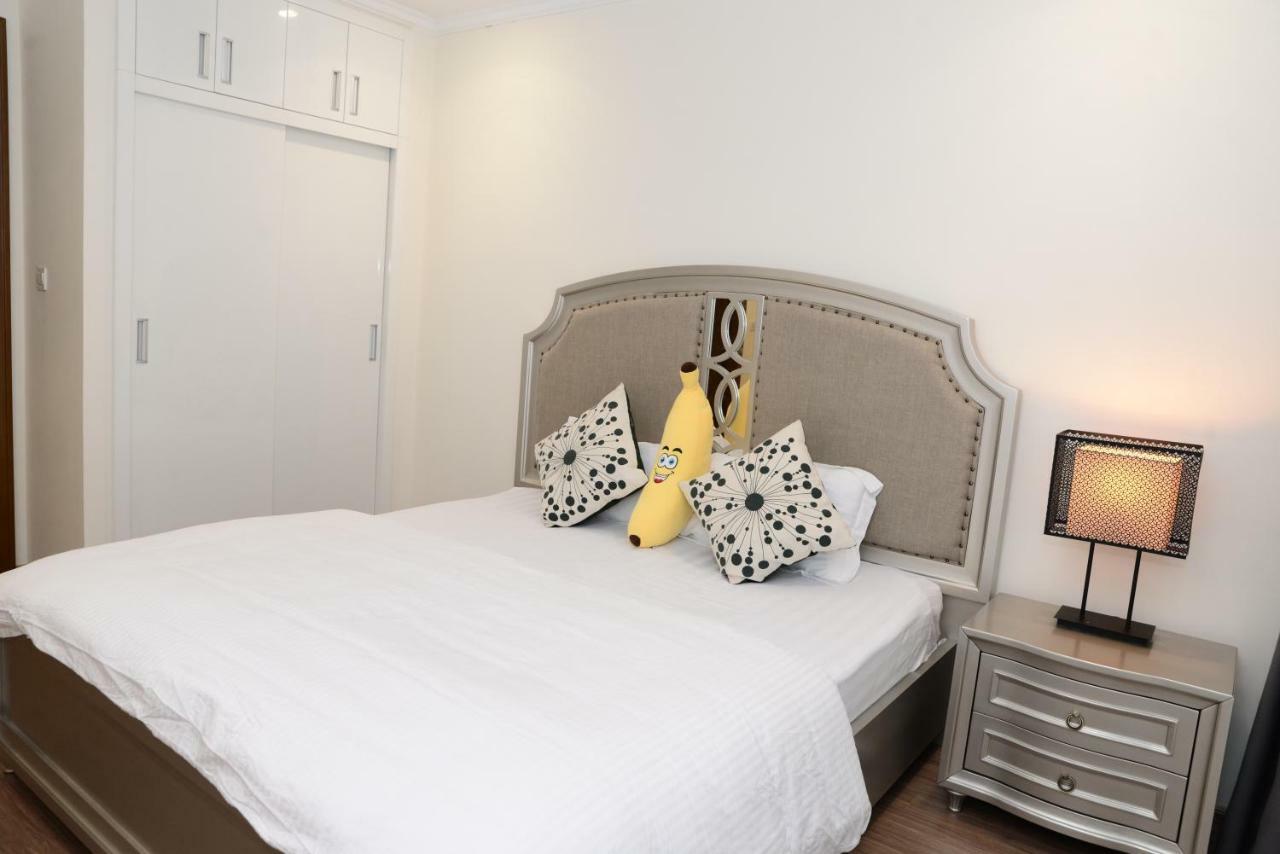 Vinhomes Central Park Jack Hai Luxury Service Apartment Хошимин Екстериор снимка