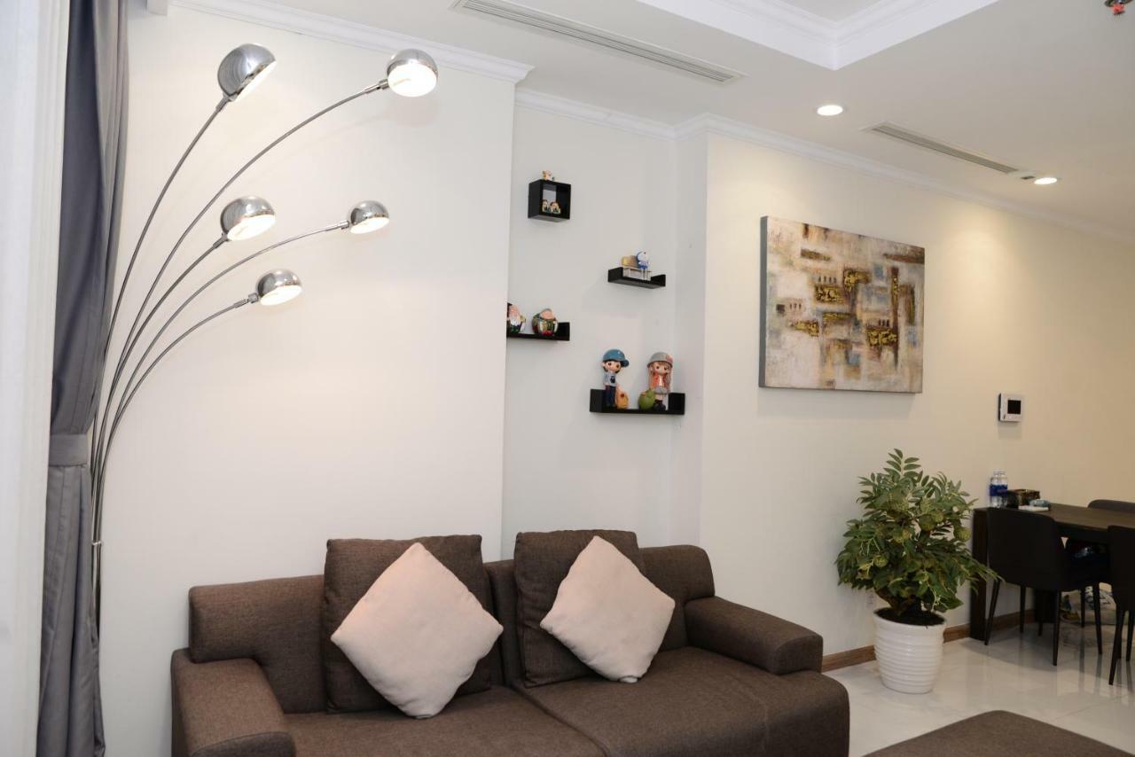 Vinhomes Central Park Jack Hai Luxury Service Apartment Хошимин Екстериор снимка