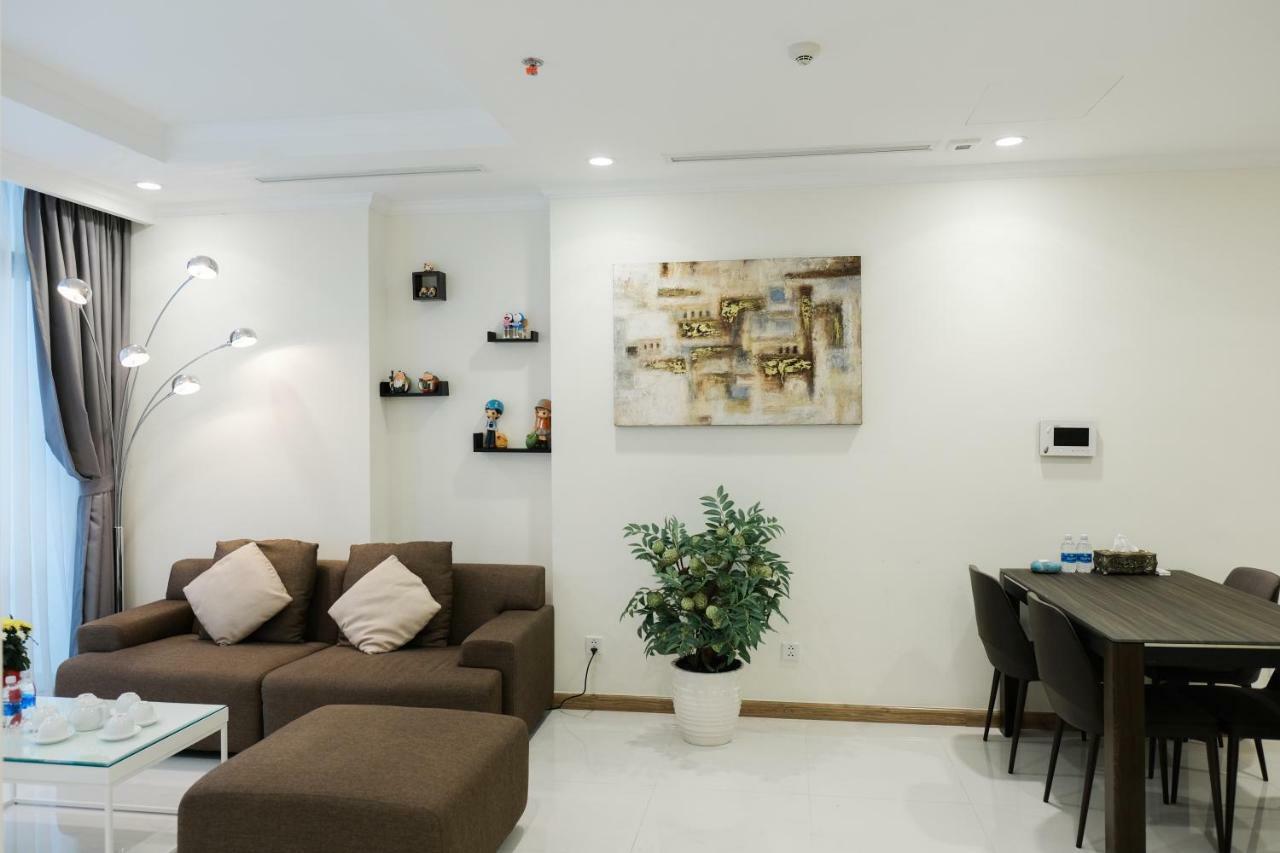 Vinhomes Central Park Jack Hai Luxury Service Apartment Хошимин Екстериор снимка